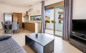 Iriana'S Apartments In Center